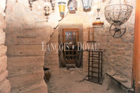 Mallorca. Molino restaurado en venta. Centro de Sant Llorenç Des Cardassar. Ideal negocio.