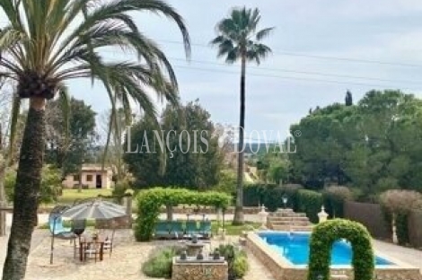 Mallorca. Finca en venta con casa reformada en Santa María del Camí.