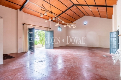 Sevilla. Exclusiva finca ecuestre y caserío en venta. El Aljarafe