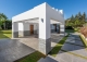 Estepona. Atalaya. Villa de diseño contemporaneo en venta muy cerca de Playa