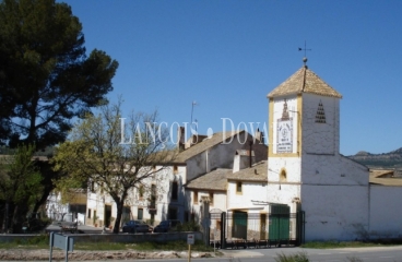 Yecla. Murcia. Finca agrícola y ganadera en venta con caserío ideal actividad turística.