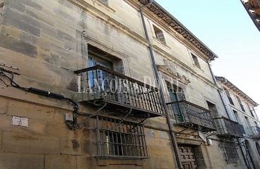 La Rioja. Palacio en venta. Santo Domingo de la calzada. Ideal hostelería.